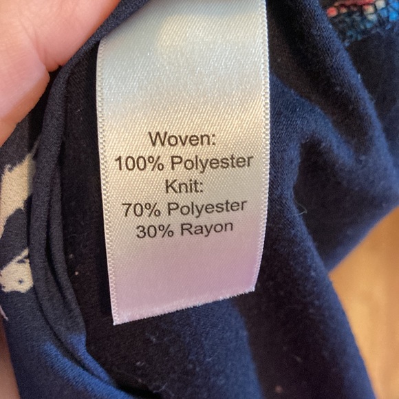 Maurice’s shirt - Picture 4 of 5